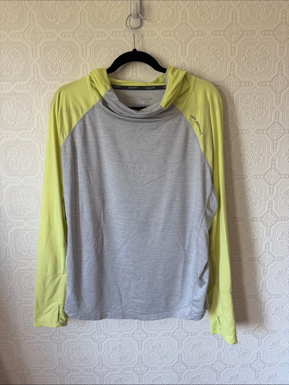 Brooks Running Dash Hoodie Gray with Green Sleeves Size Large - Picture 4 of 8